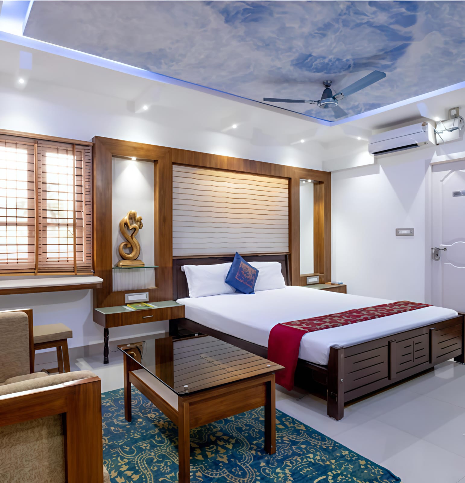 Deluxe Executive Room with Balcony