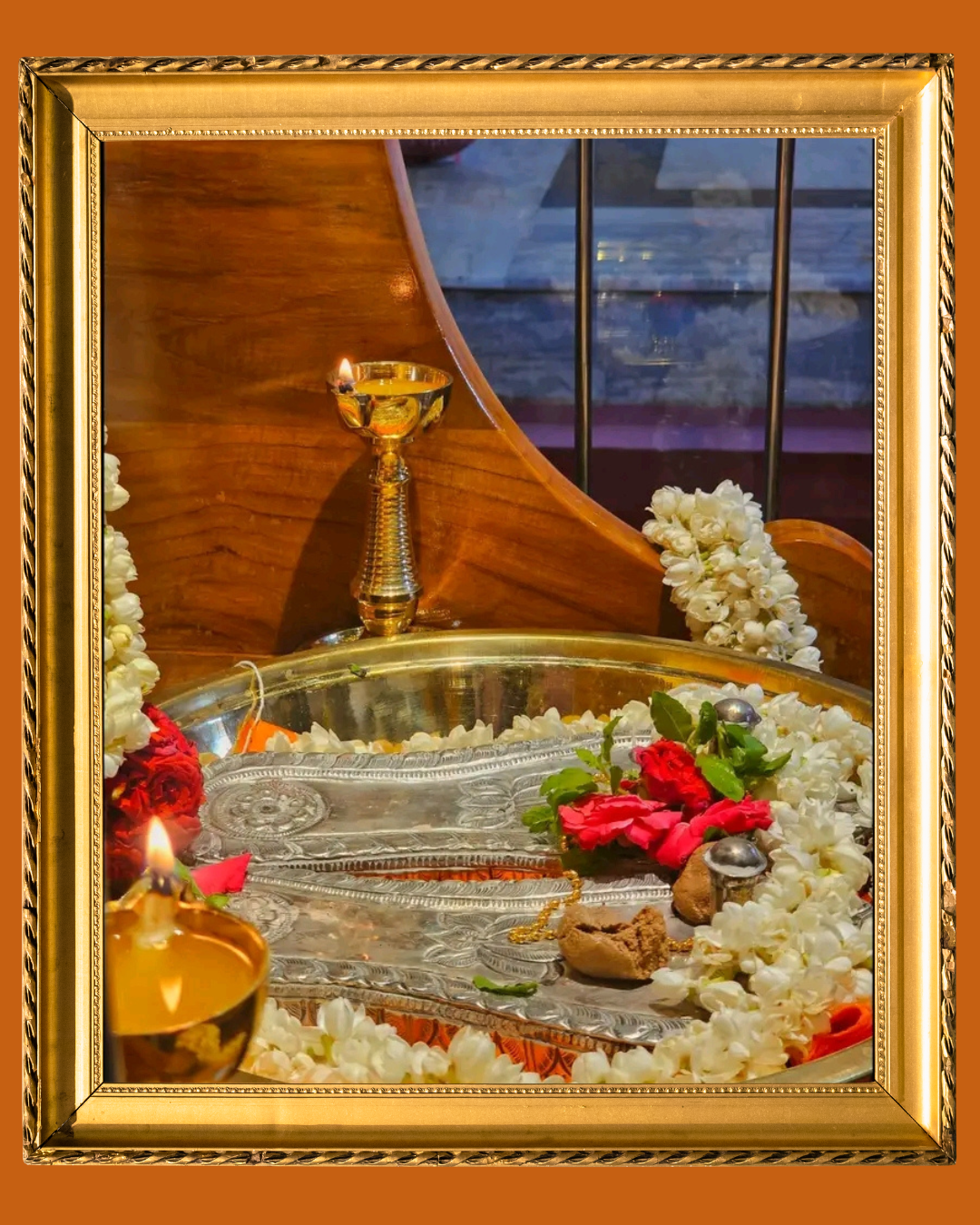 Temple sacred image
