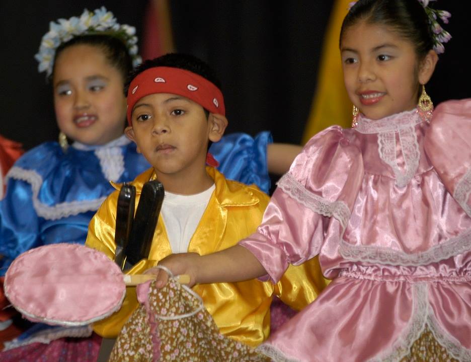 Latino Institute community photo 39