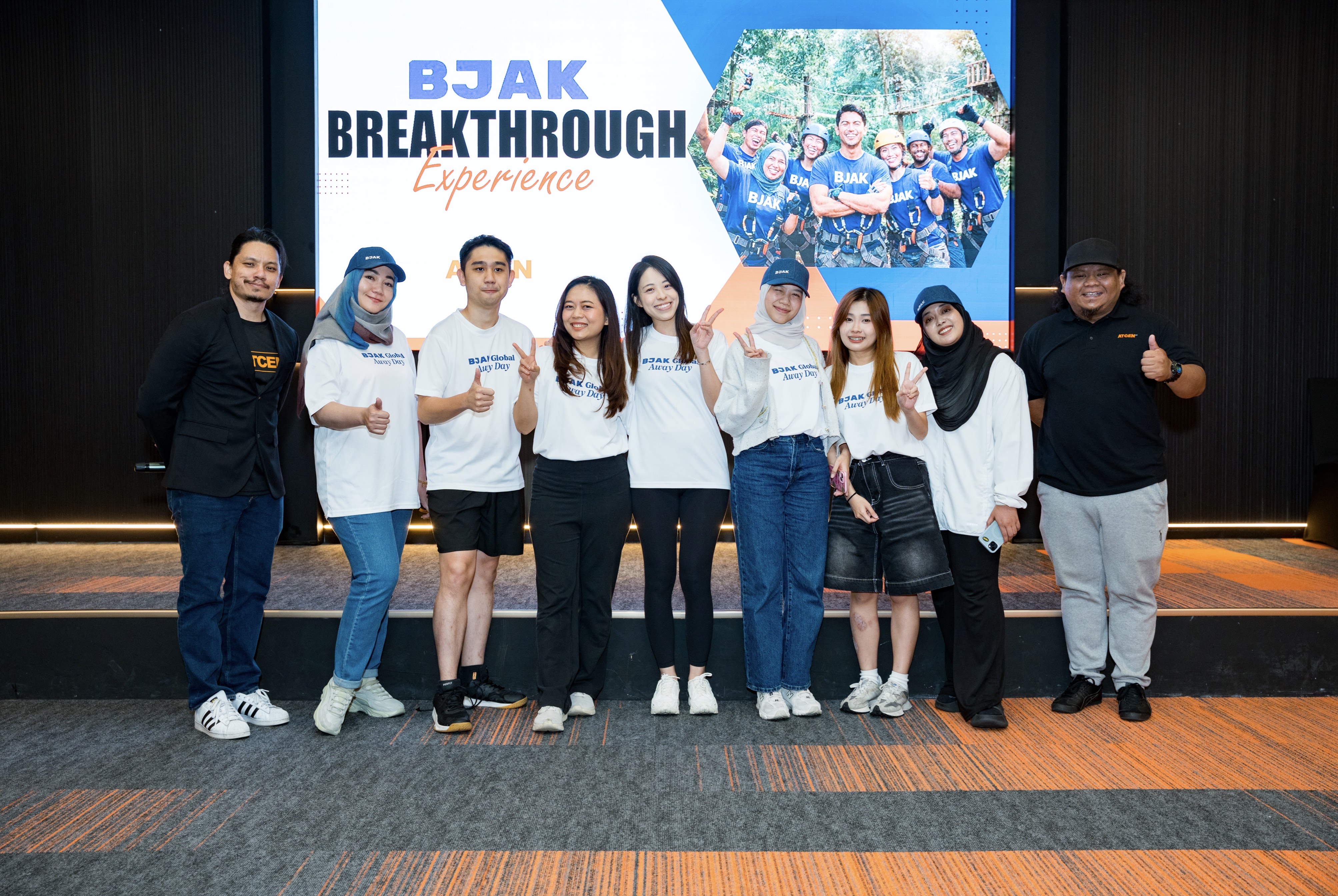 BJAK Breakthrough Experience team