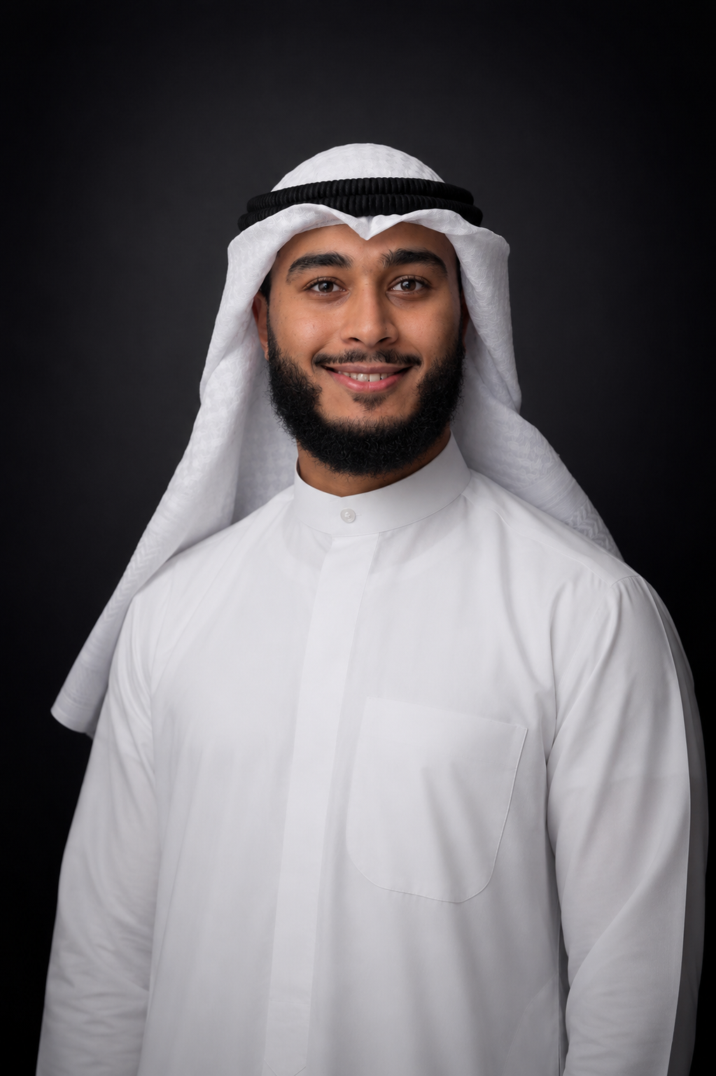 عبدالعزيز وليد خالد المذكور
