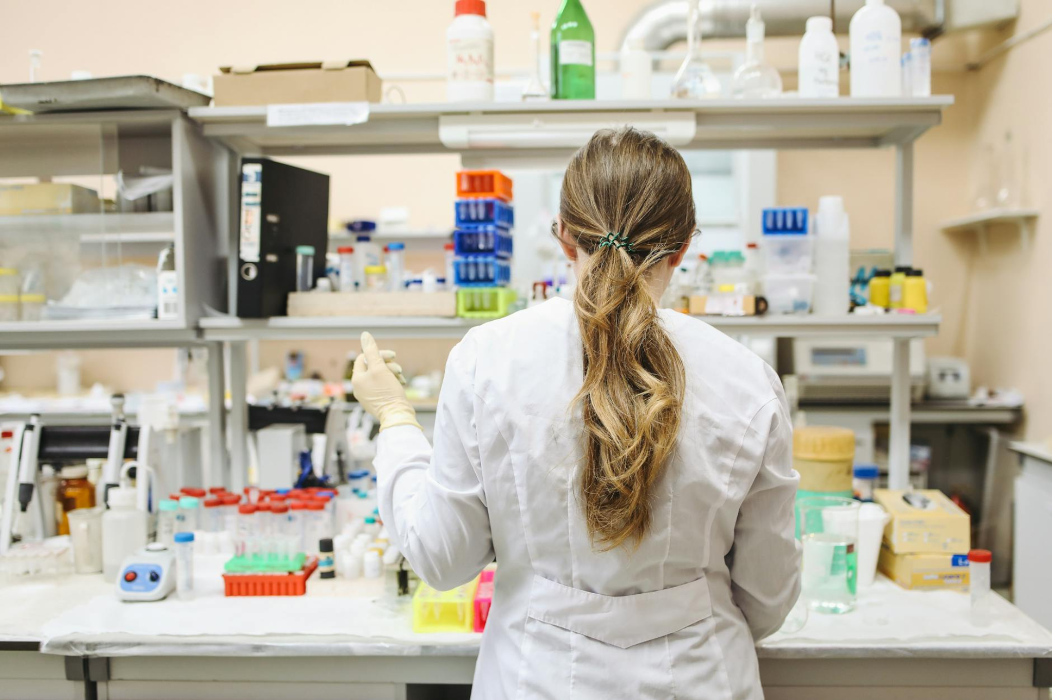 Researcher in fully equipped laboratory