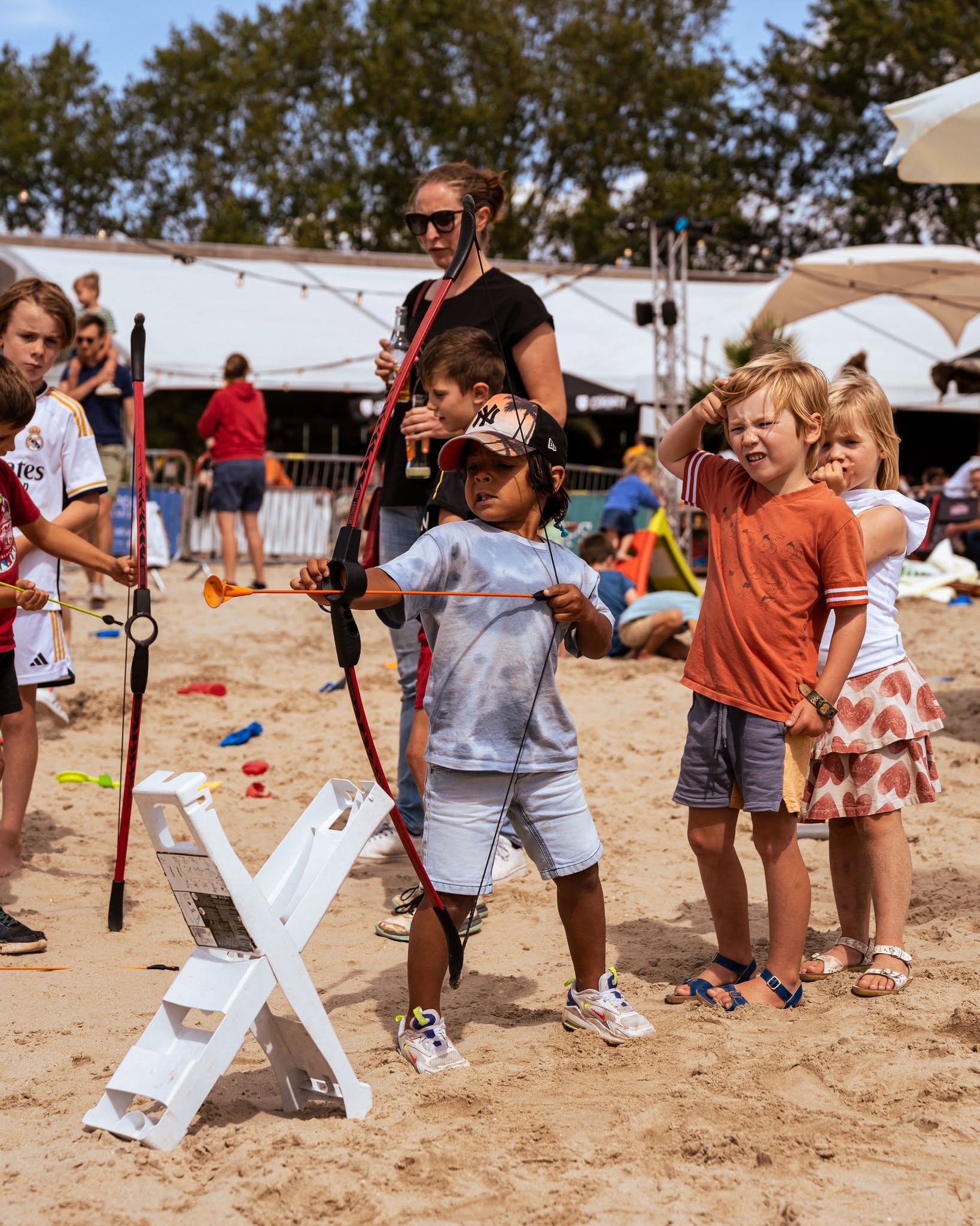 Boogschieten op het Kinderstrand van Mechelen Beach
