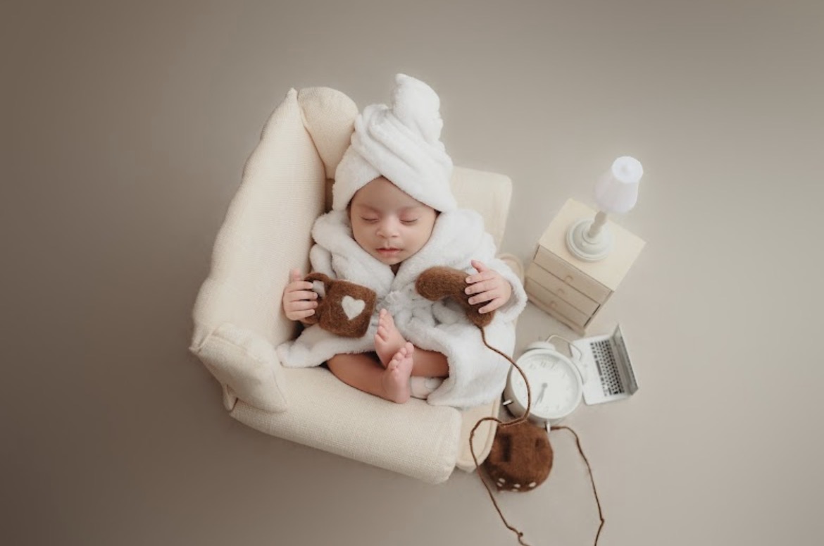 Newborn Photography 8