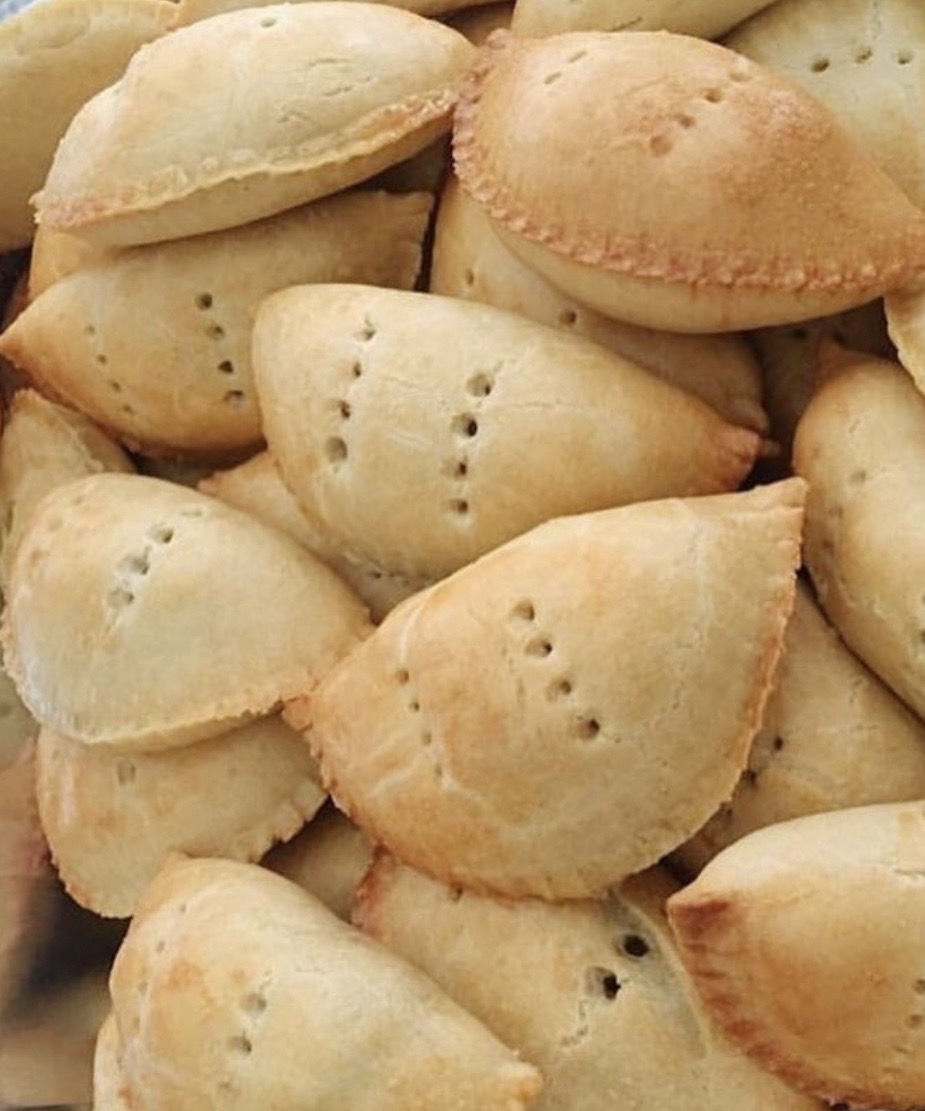 Meat & Chicken Pies