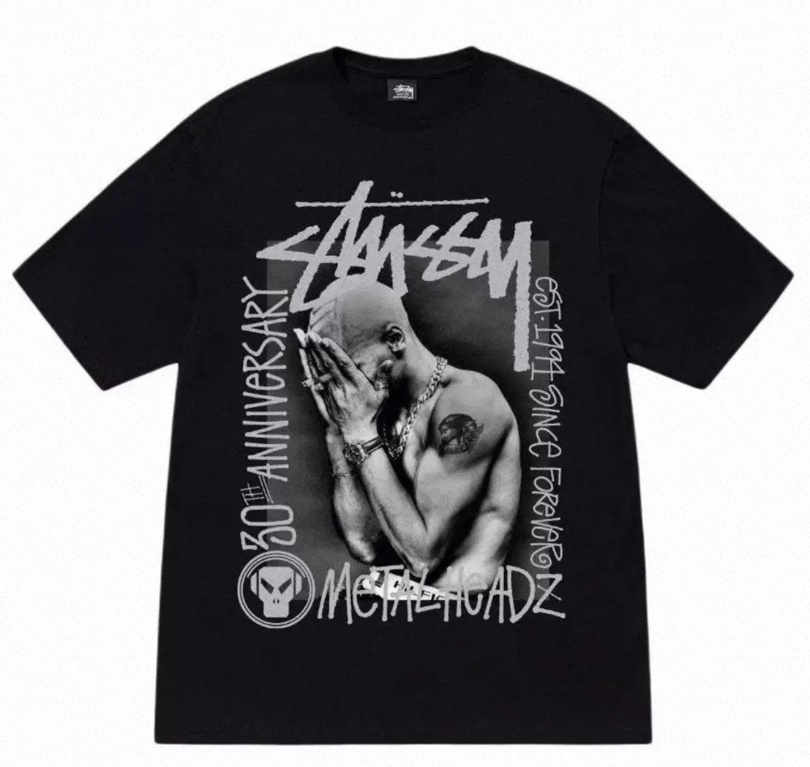 Camisa Stüssy x Metalheadz DMX