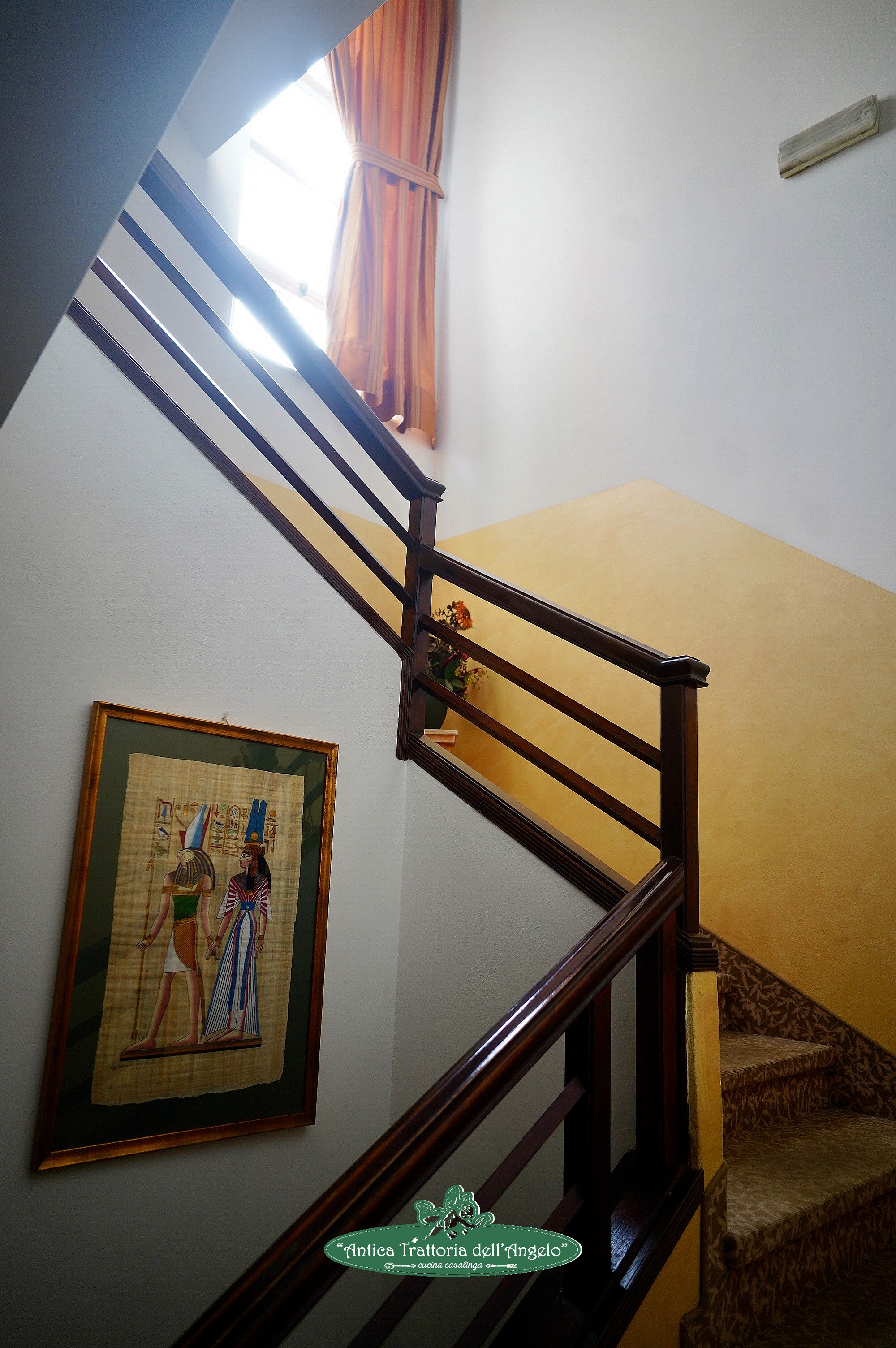 Scala interna con dettagli