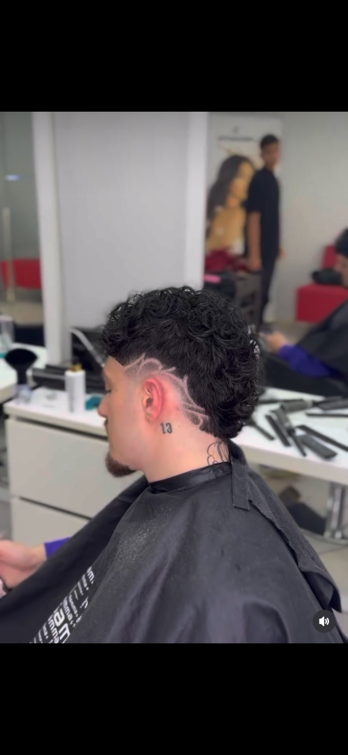 Curly Fade con Design