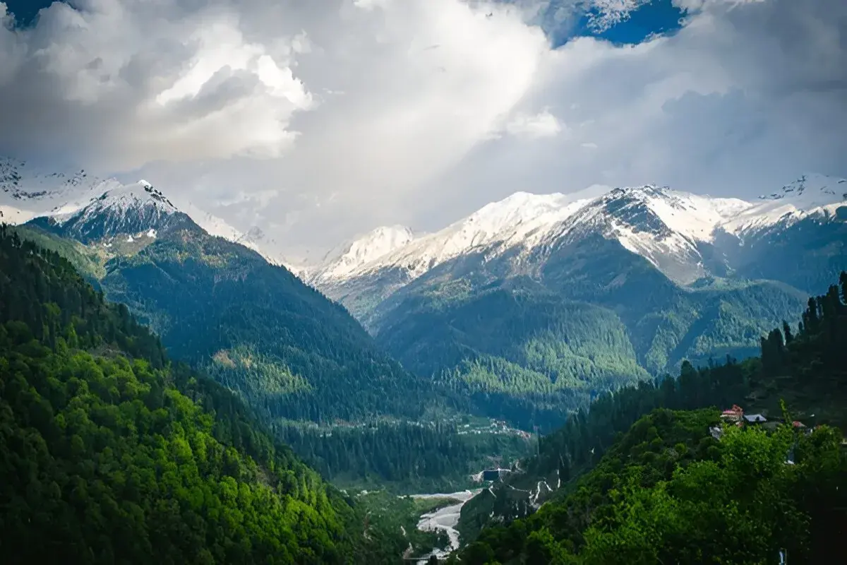 Waichin Valley