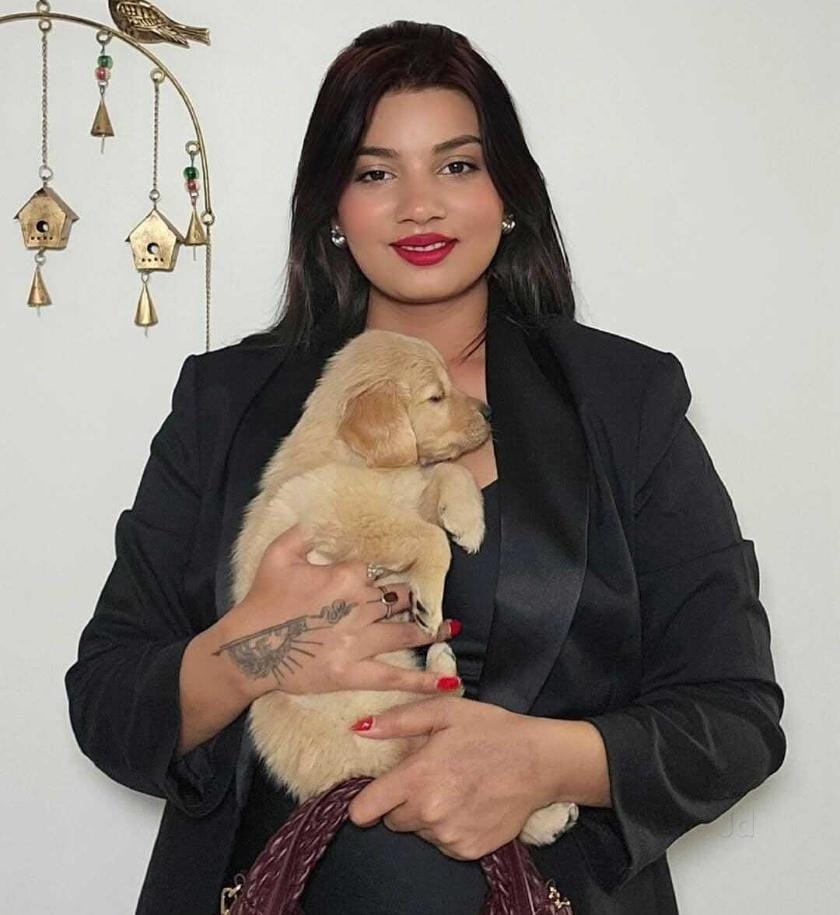 Happy customer with Husky puppy