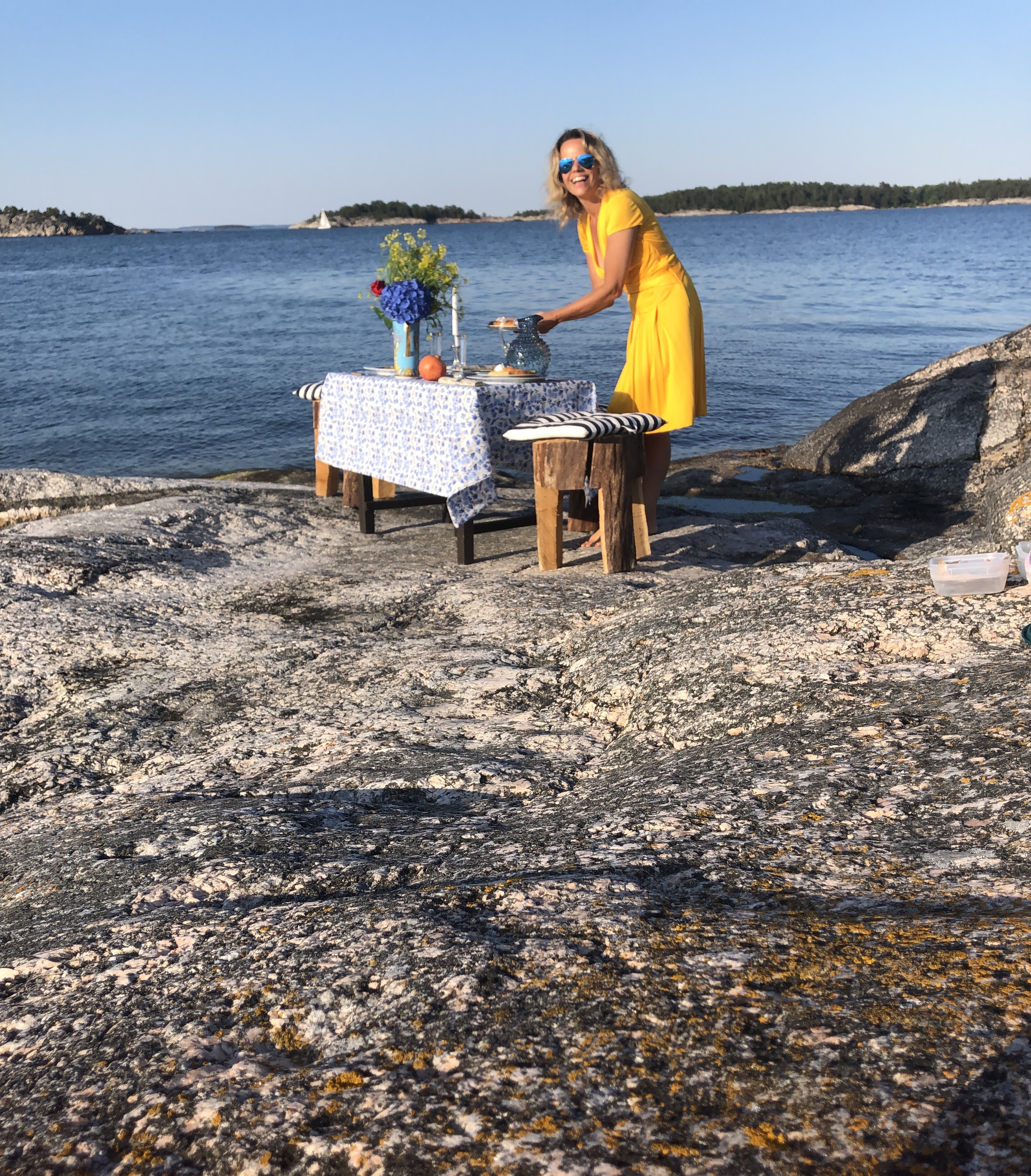 Carla enjoying healthy outdoor dining by the Swedish archipelago