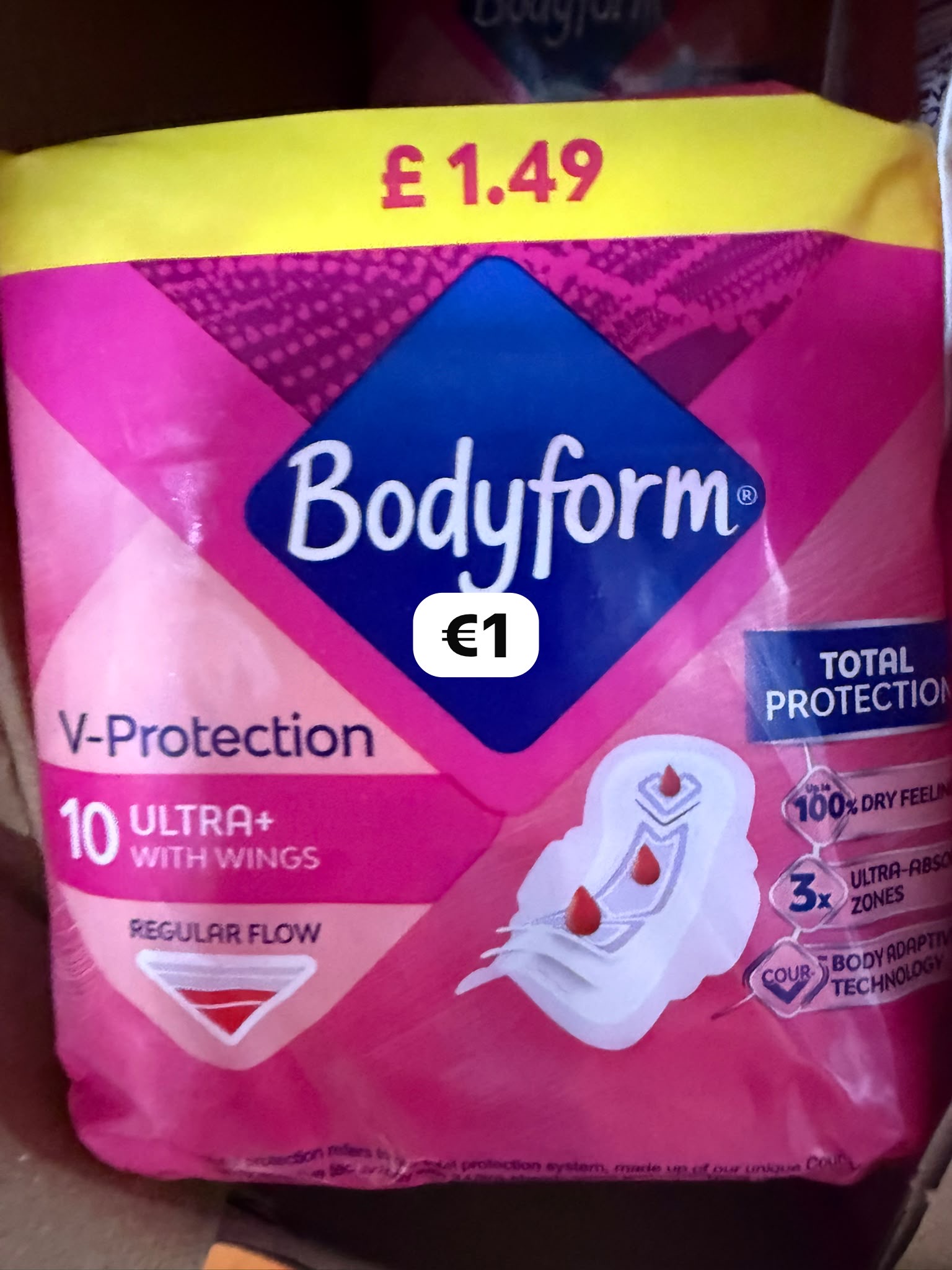 Bodyform V-Protection 10 Ultra+ With Wings