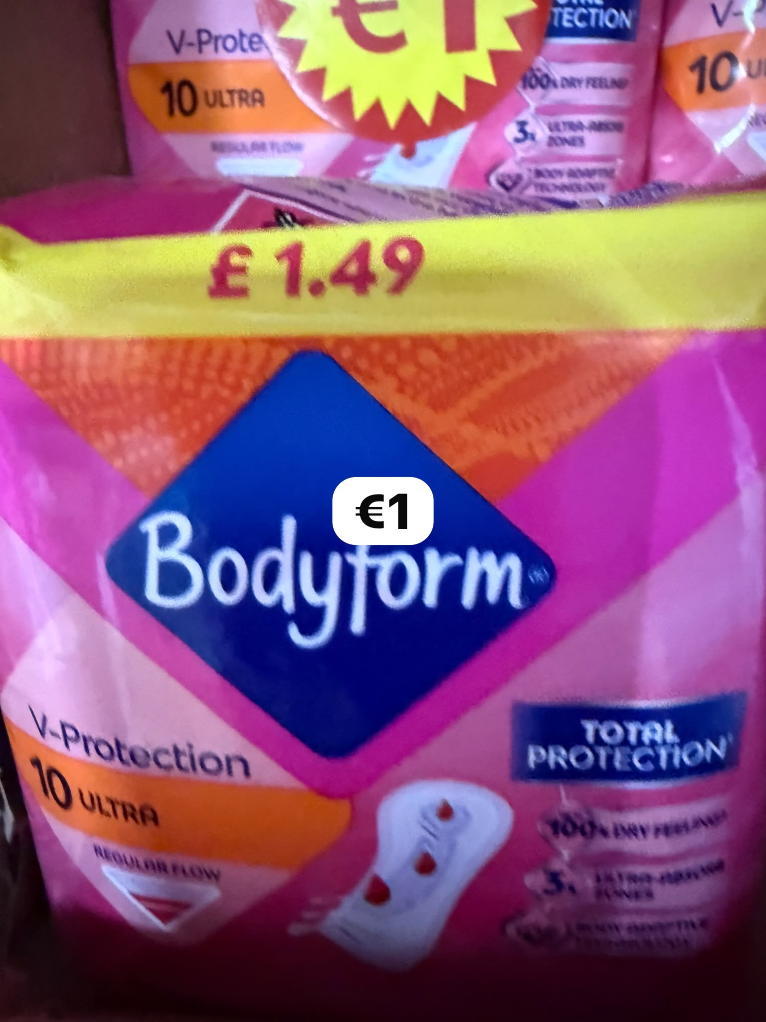Bodyform V-Protection 10 Ultra Regular Flow