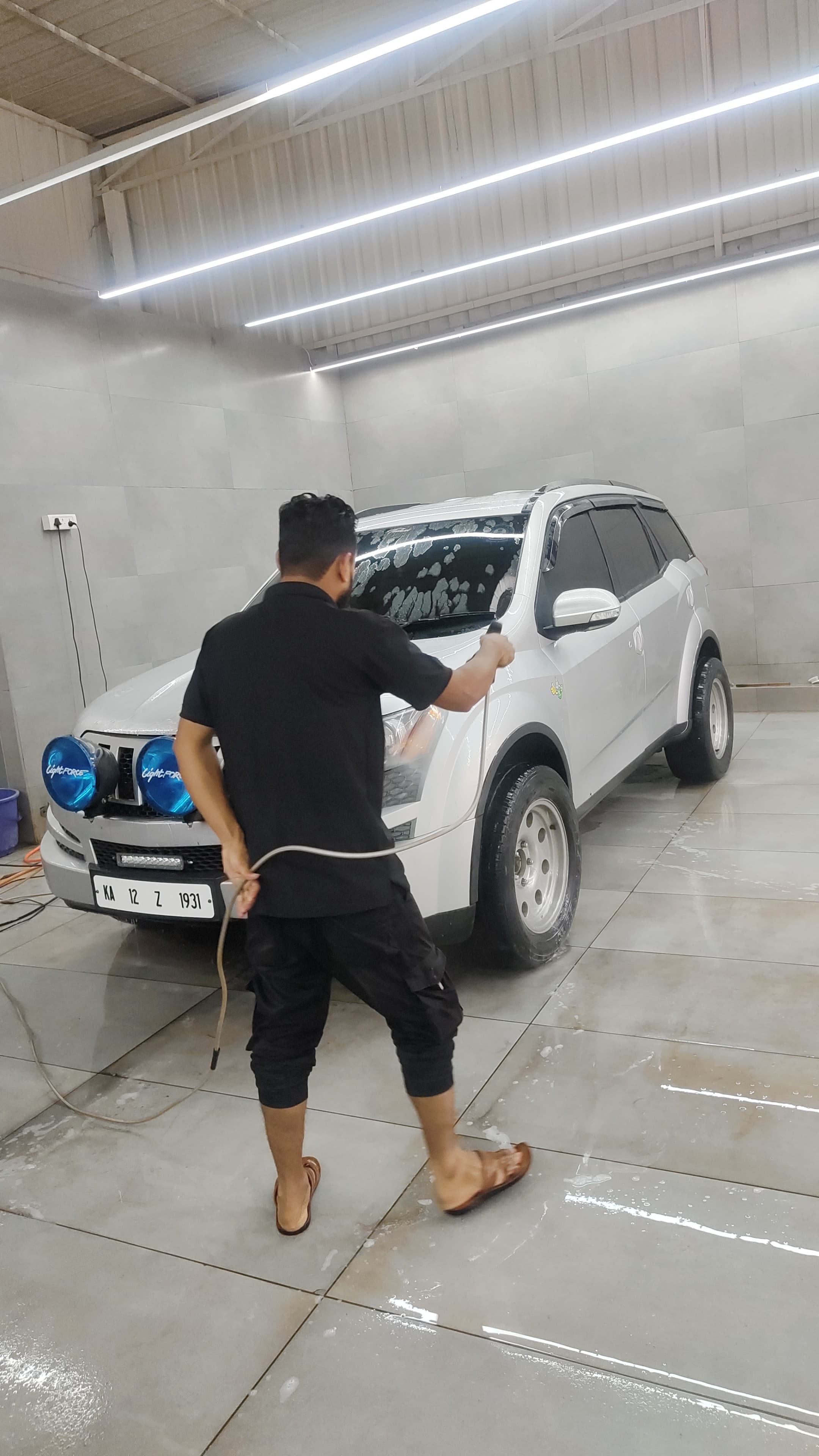 Vehicle prep and decontamination