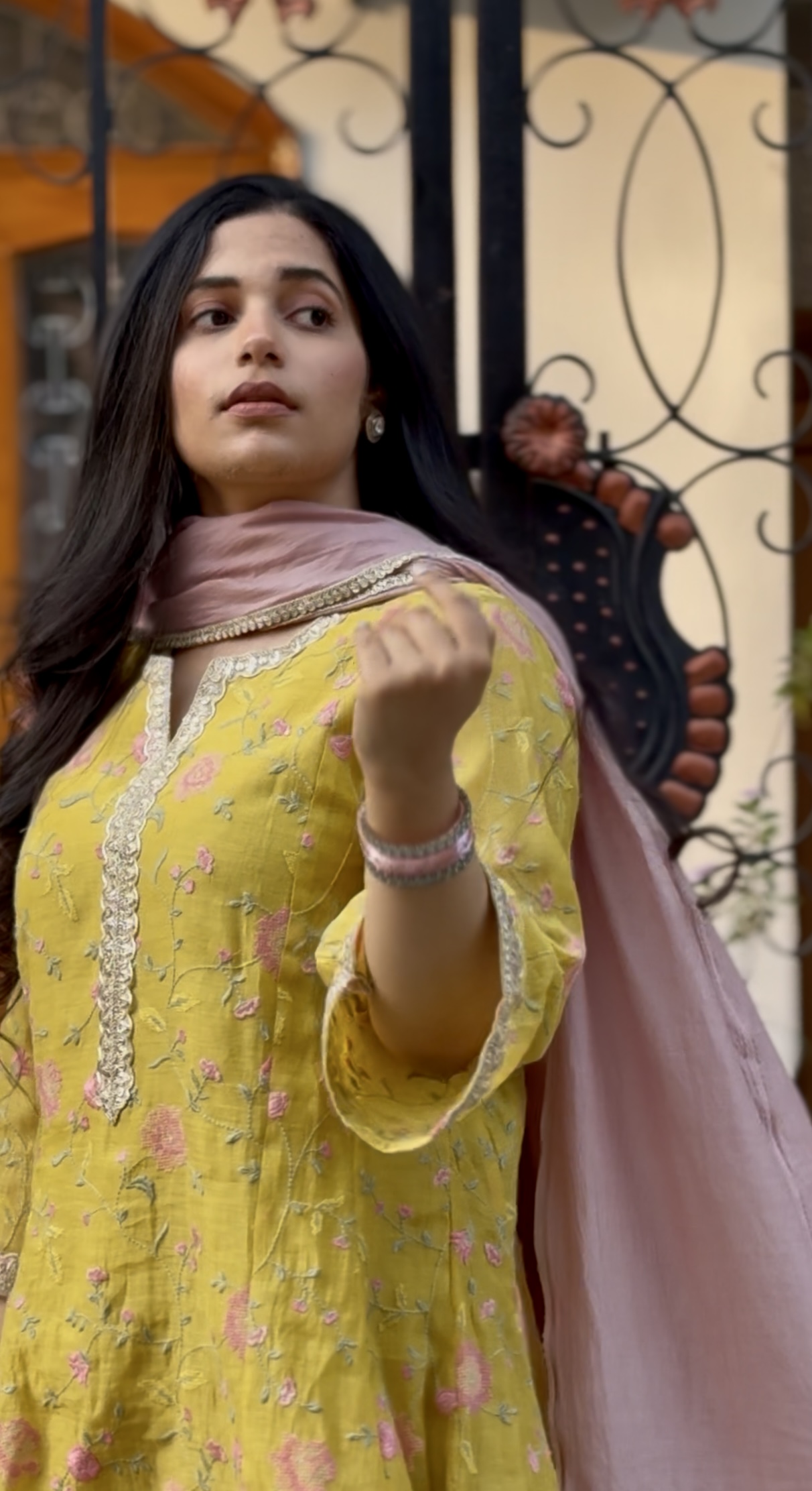 Gulbagh Choga Set 4
