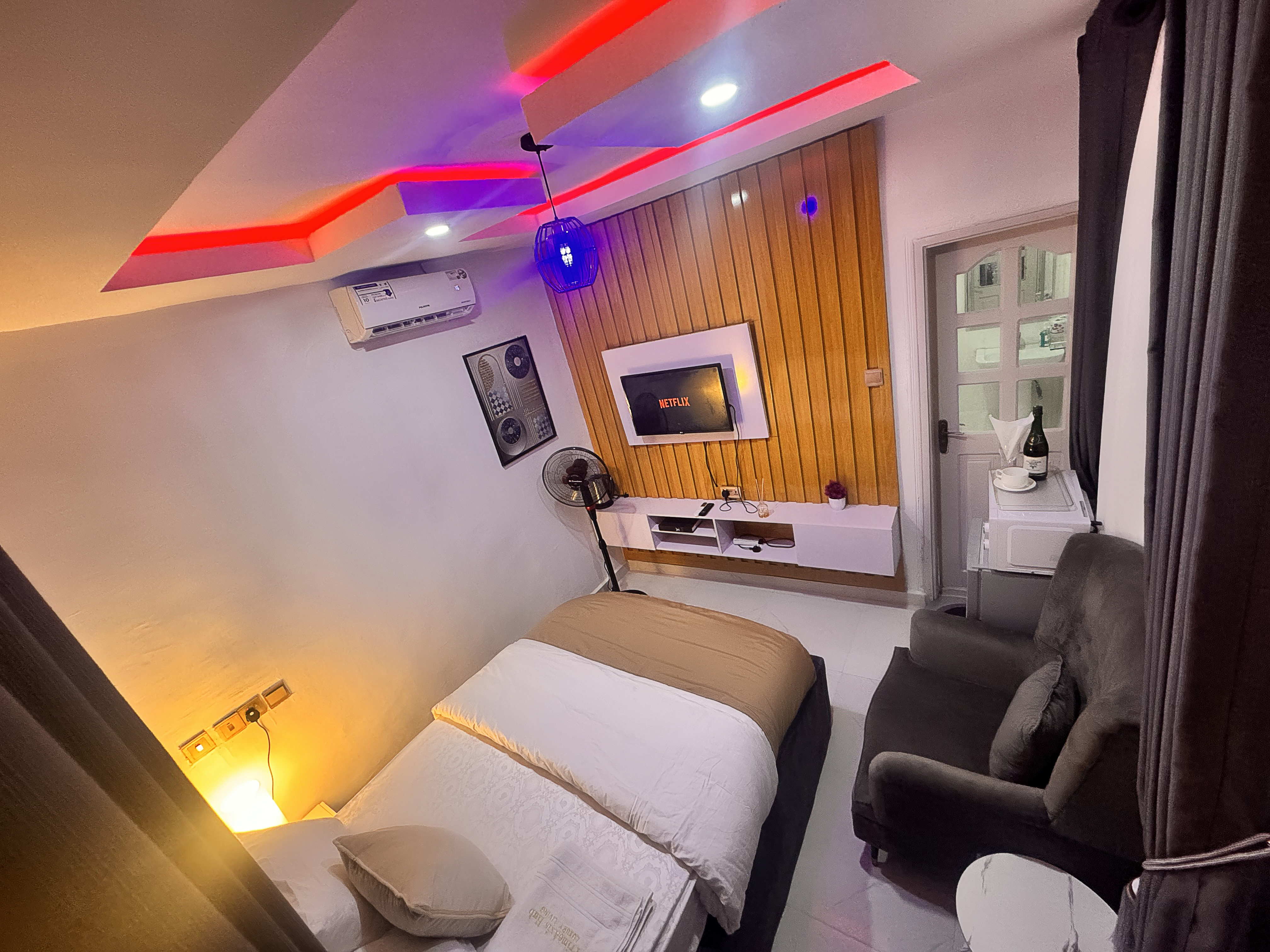 One-Bedroom Ensuite - Comfortable room