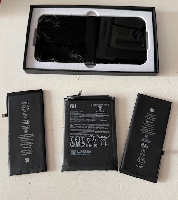 Batteries iPhone et Xiaomi - Fred Réparation