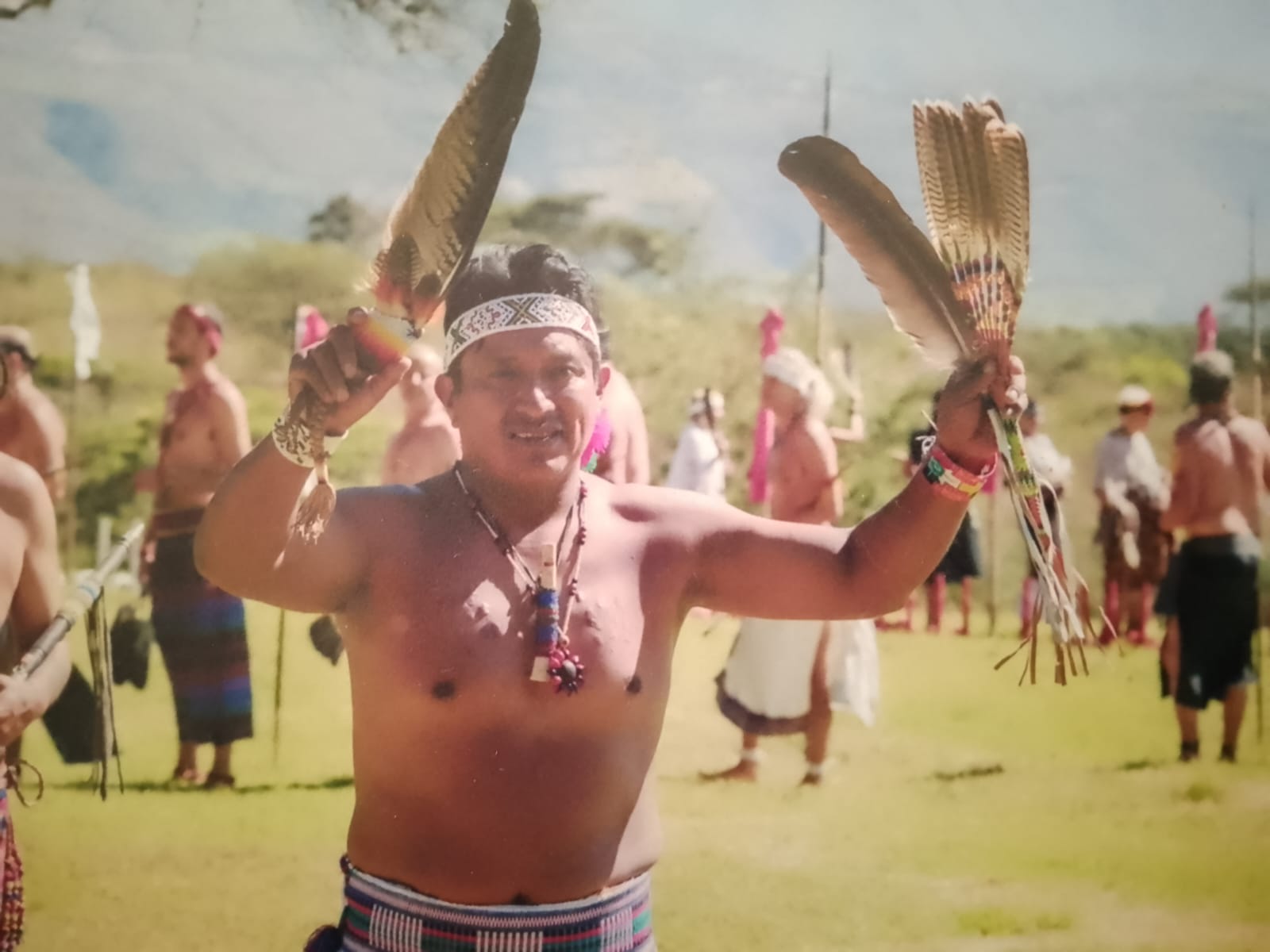 Taita Hernán with an elder in the Ecuadorian highlands