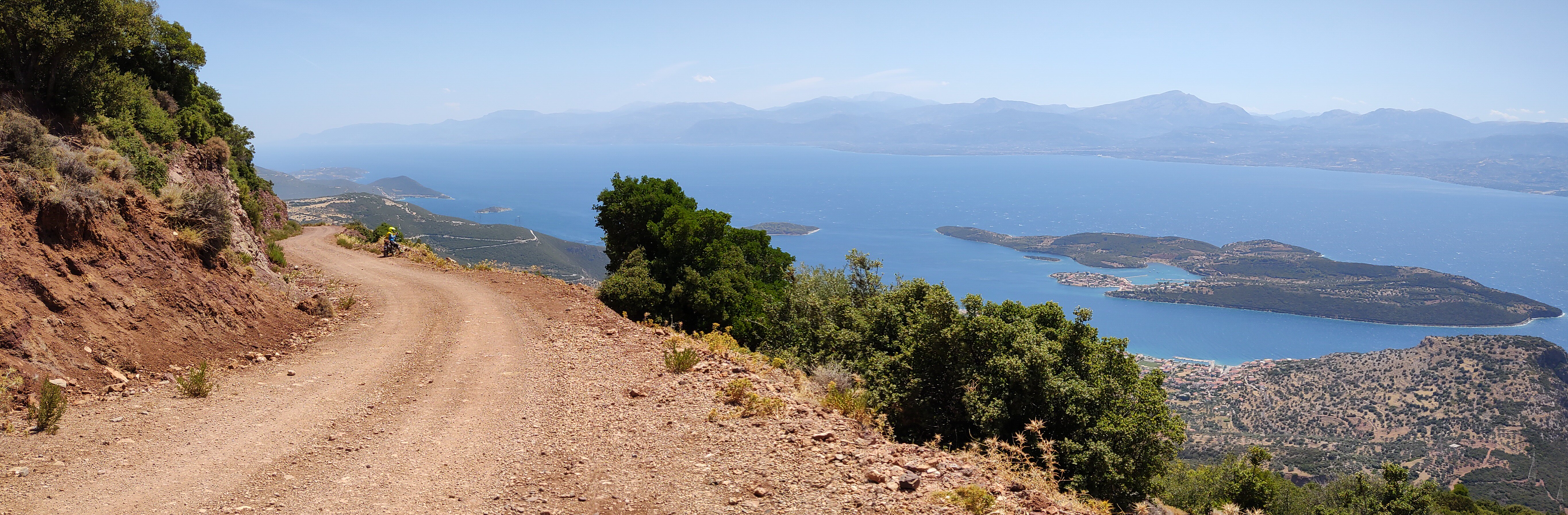 Sentiero sul golfo