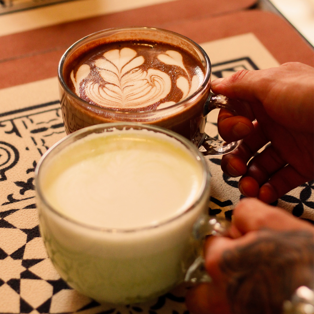Café con arte latte