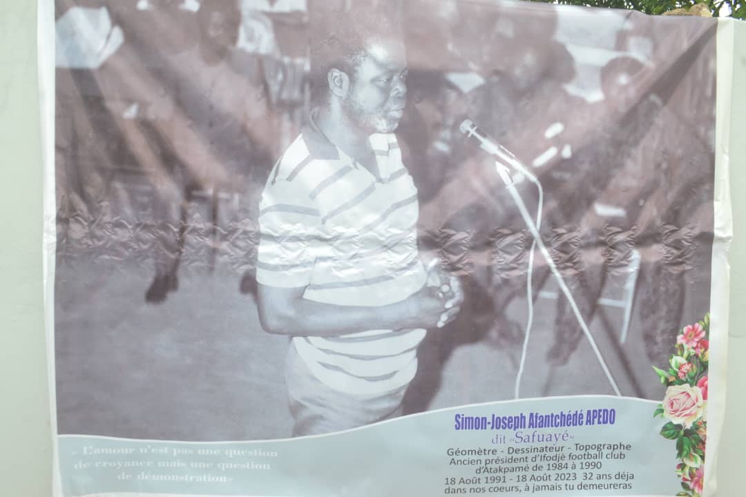 Affiche commémorative de Simon-Joseph Afantchédé APEDO dit Safuayé