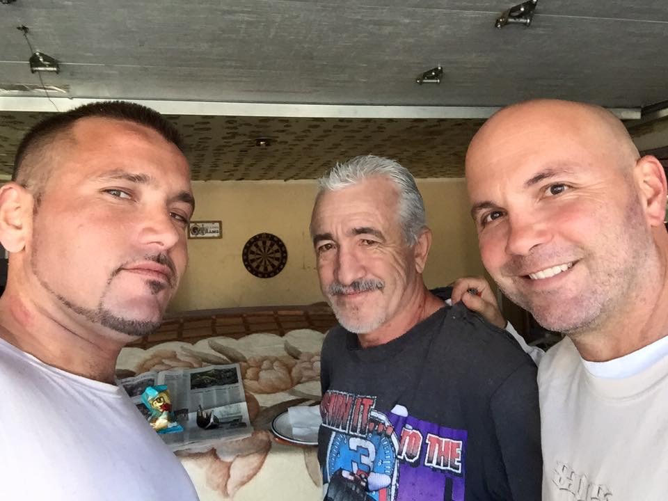 Kevin, Jorge and another Fonseca son together in a selfie at home
