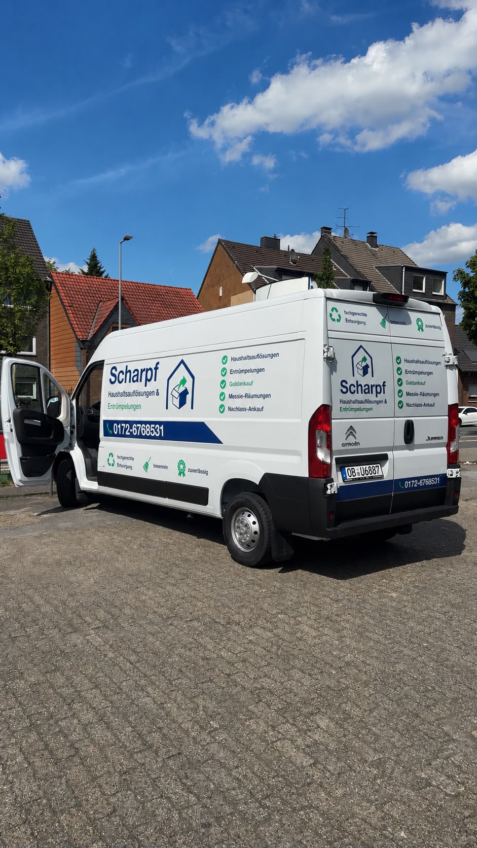 Scharpf Firmenfahrzeug – Familie Scharpf