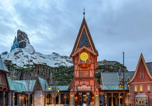 Arendelle en World of Frozen, Disneyland Paris