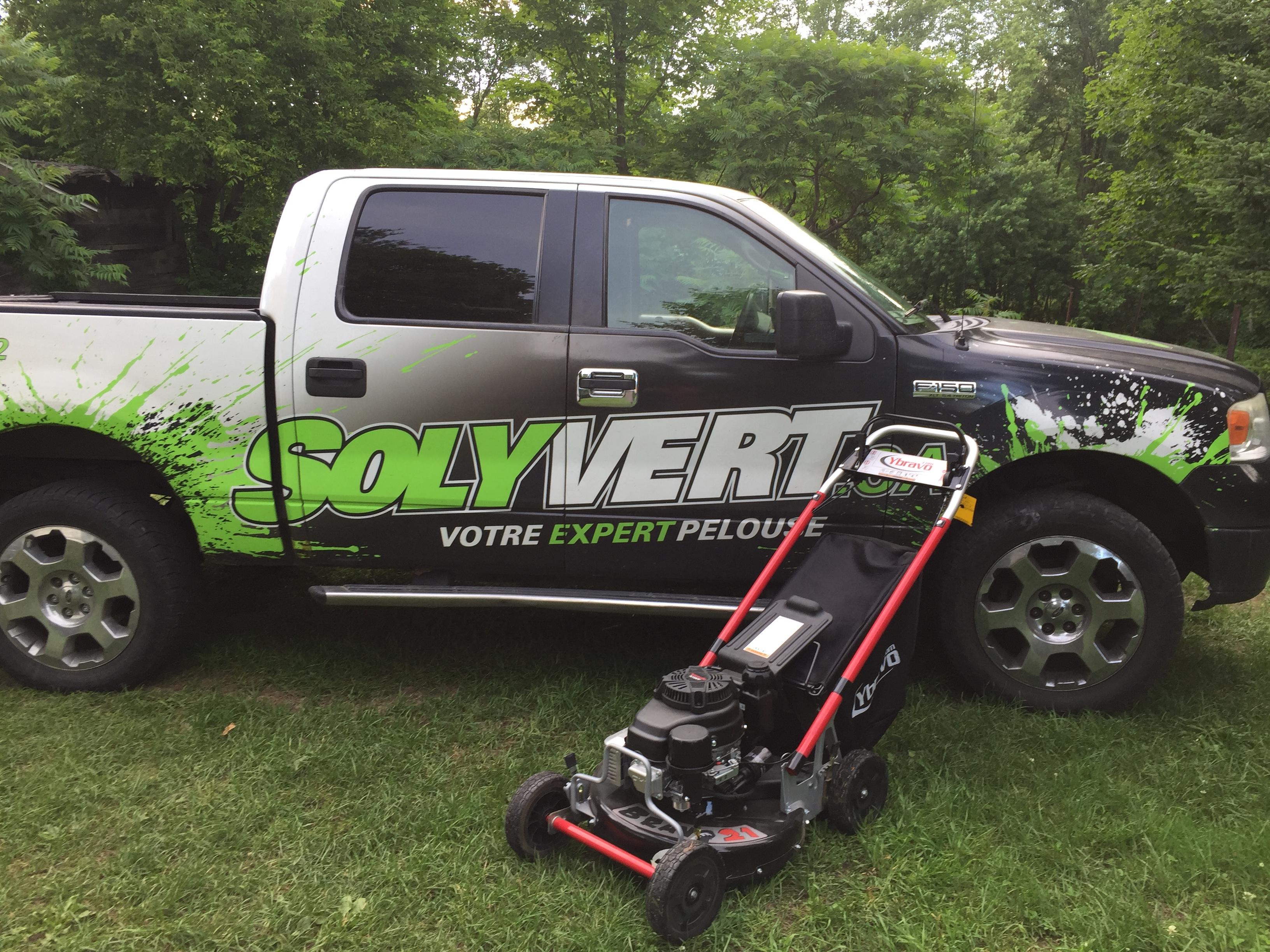 Camion Solyvert F-150 & tondeuse Ybravo