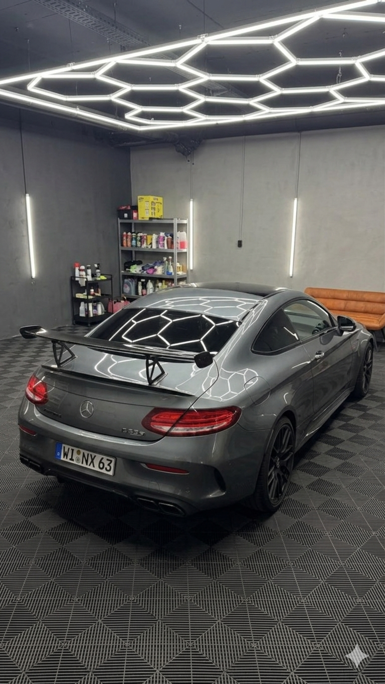 Mercedes C63 Coupé 3