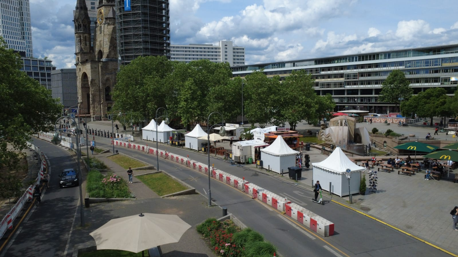 Breitscheidplatz · Weite Perspektive