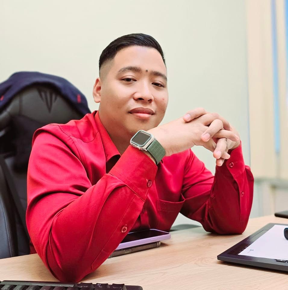 Muhd Aiman - Financial Consultant