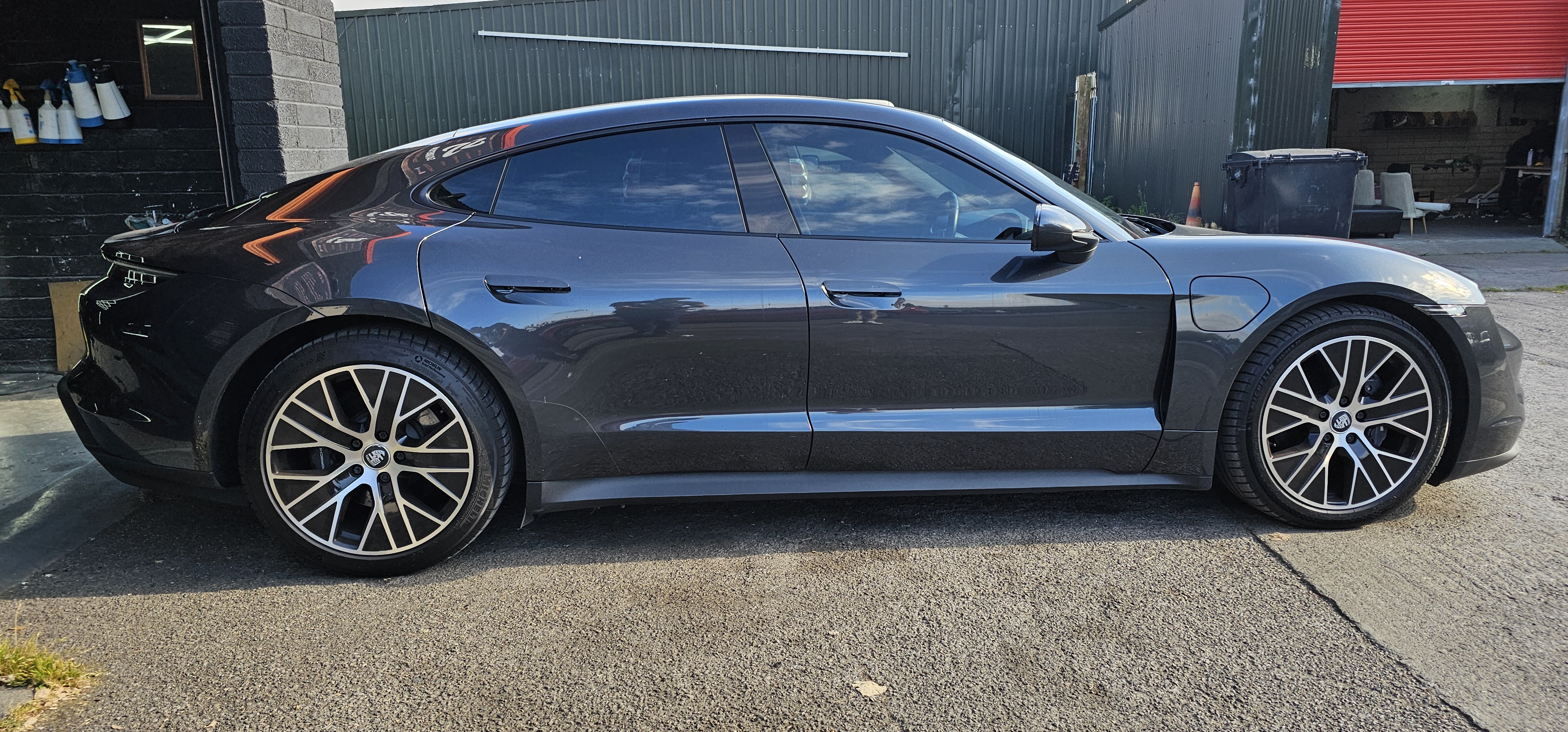 Porsche Taycan