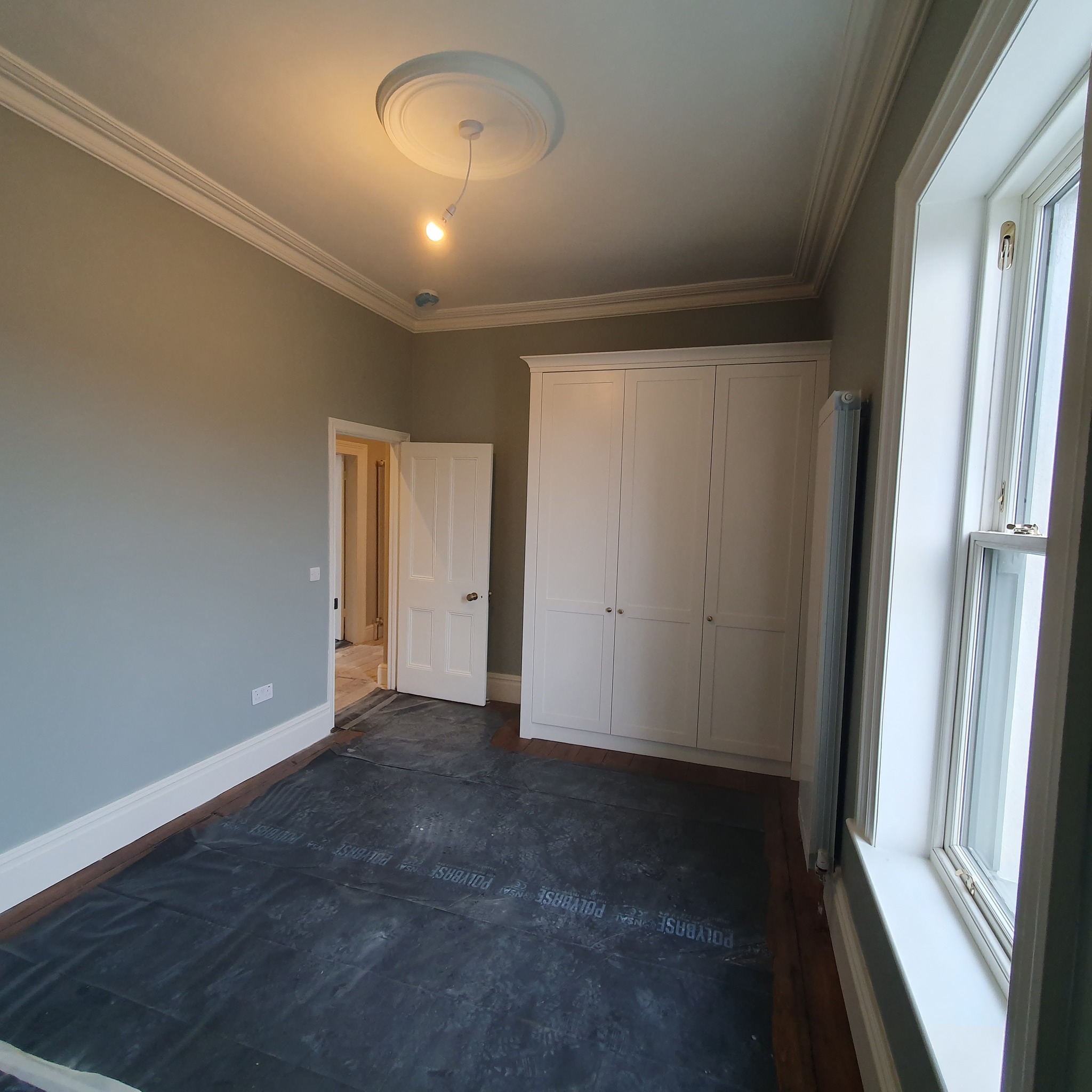 Bedroom with Fitted Wardrobe
