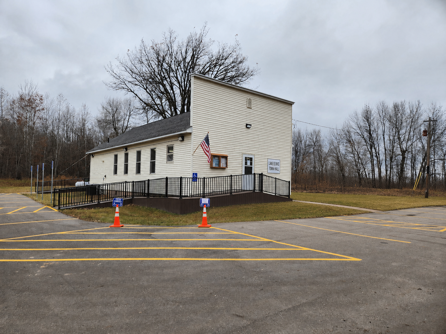 Lake Eunice Town Hall building with accessible ramp and parking lot
