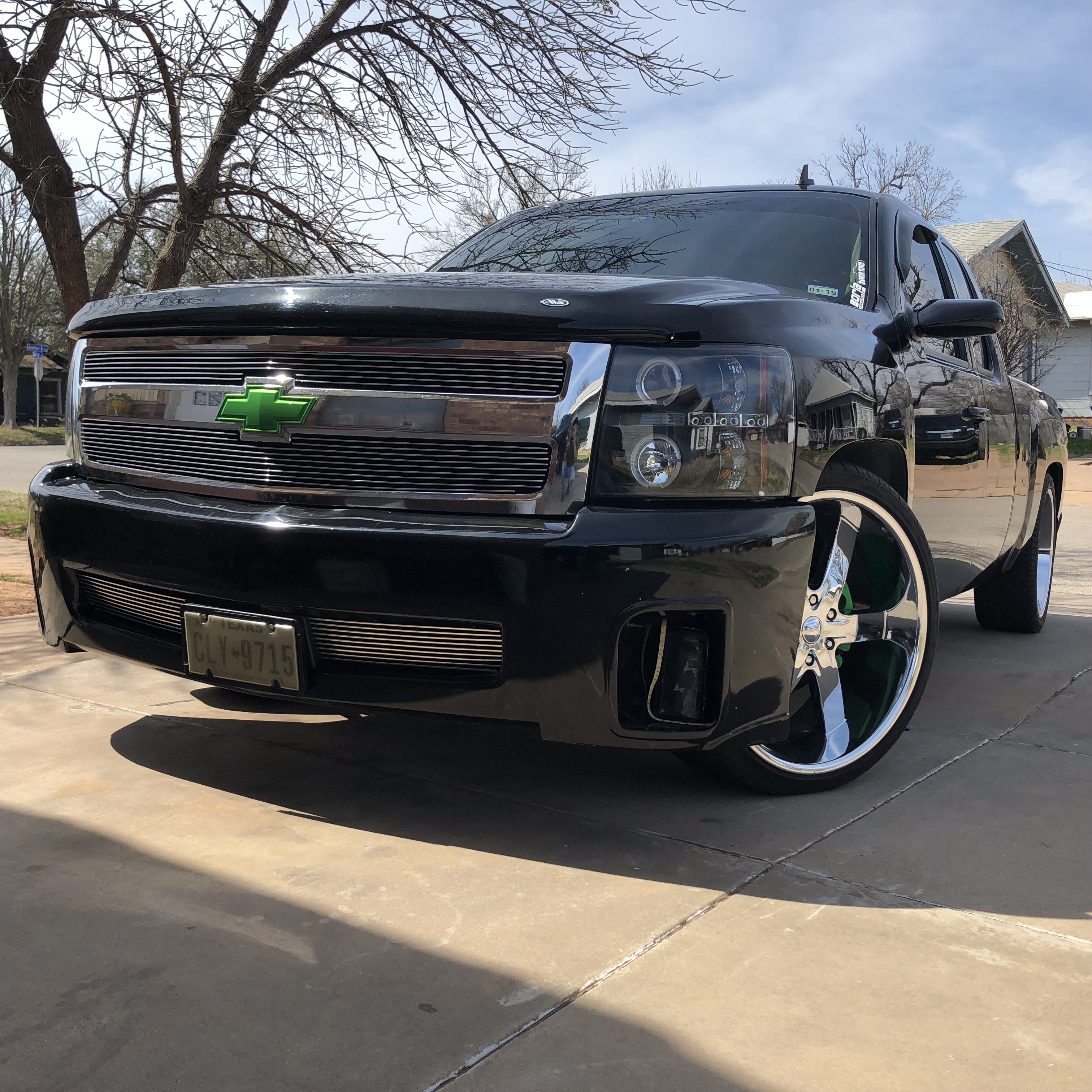Tony's Auto Shop