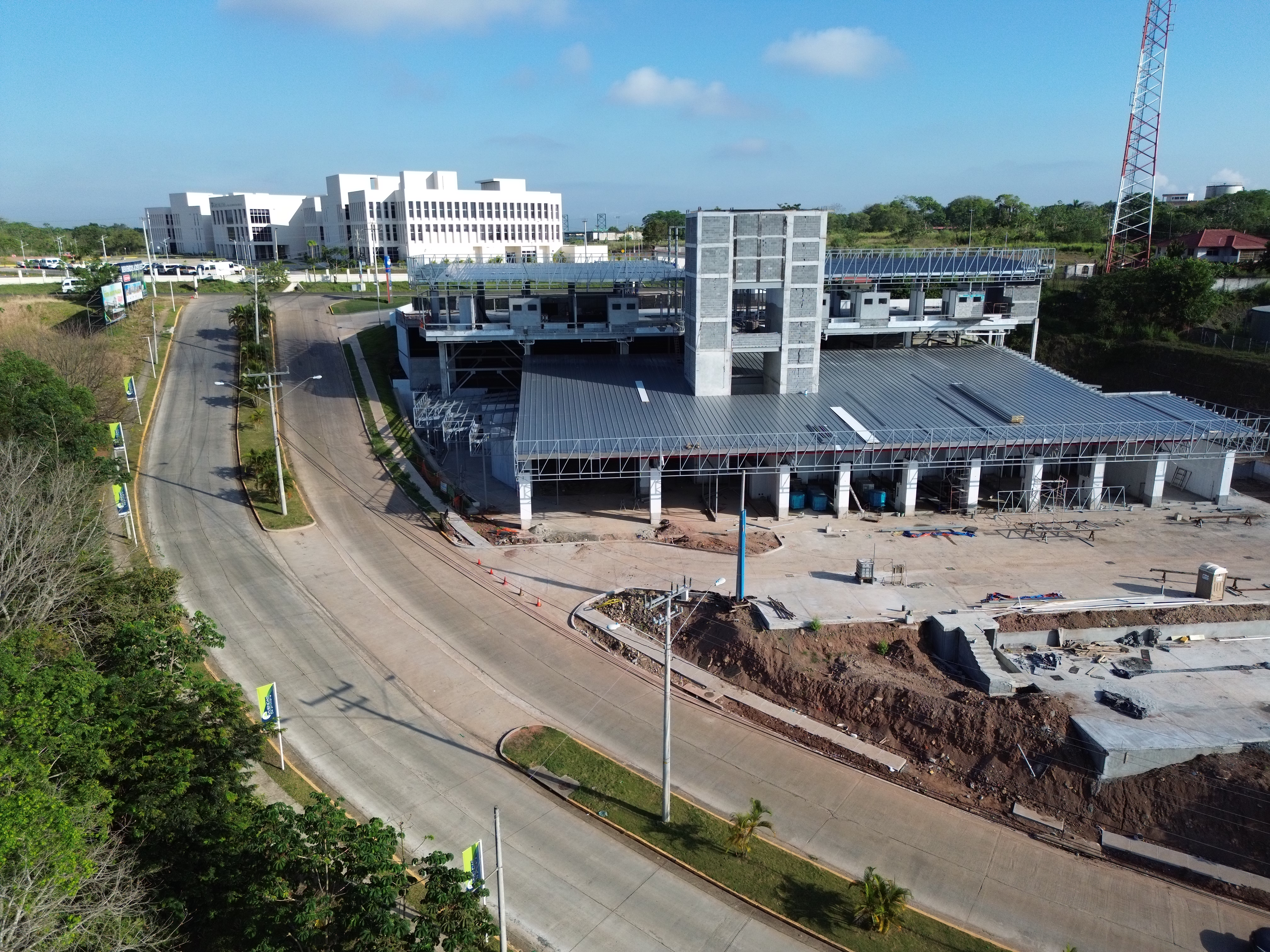 Vista aérea — Ciudad Judicial y Costa Oeste Plaza