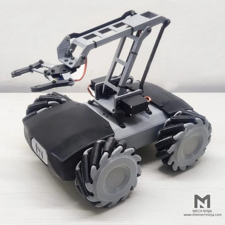 Mecanum Rover with Robotic Arm