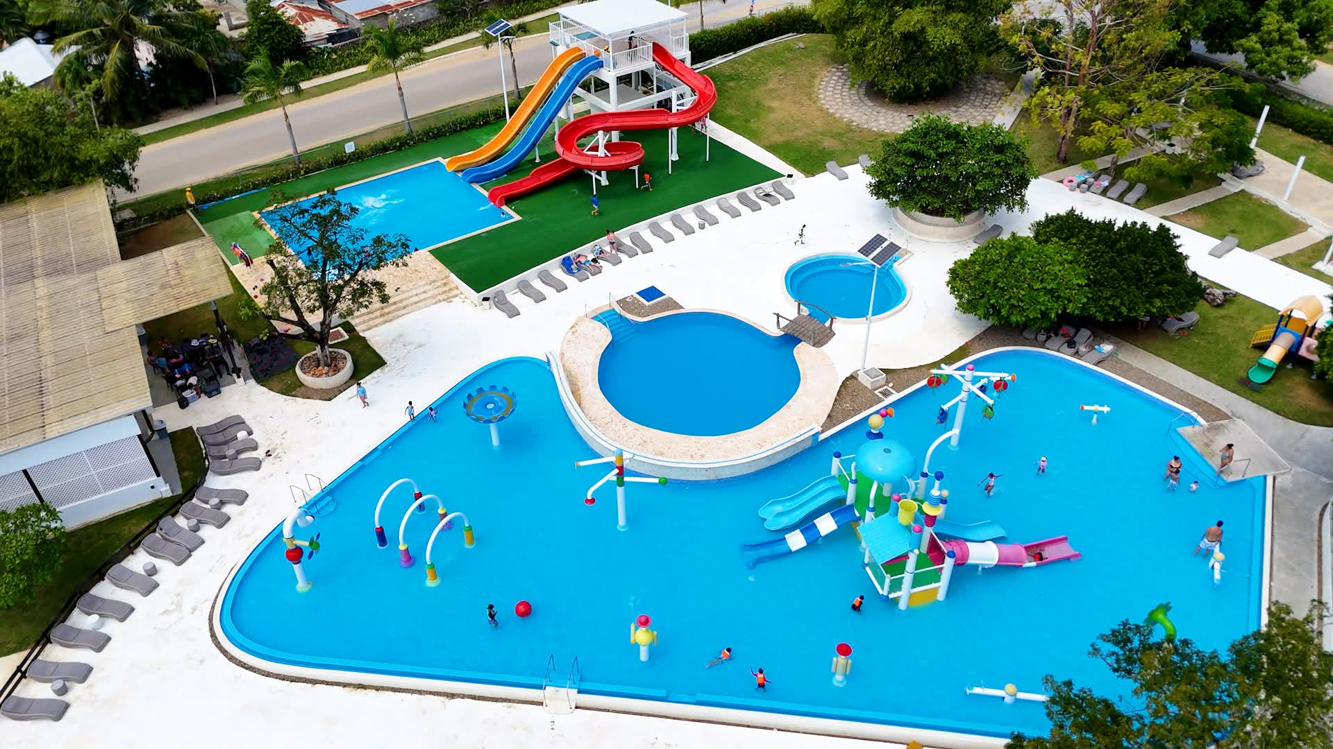 Jeux d'eau pour les enfants