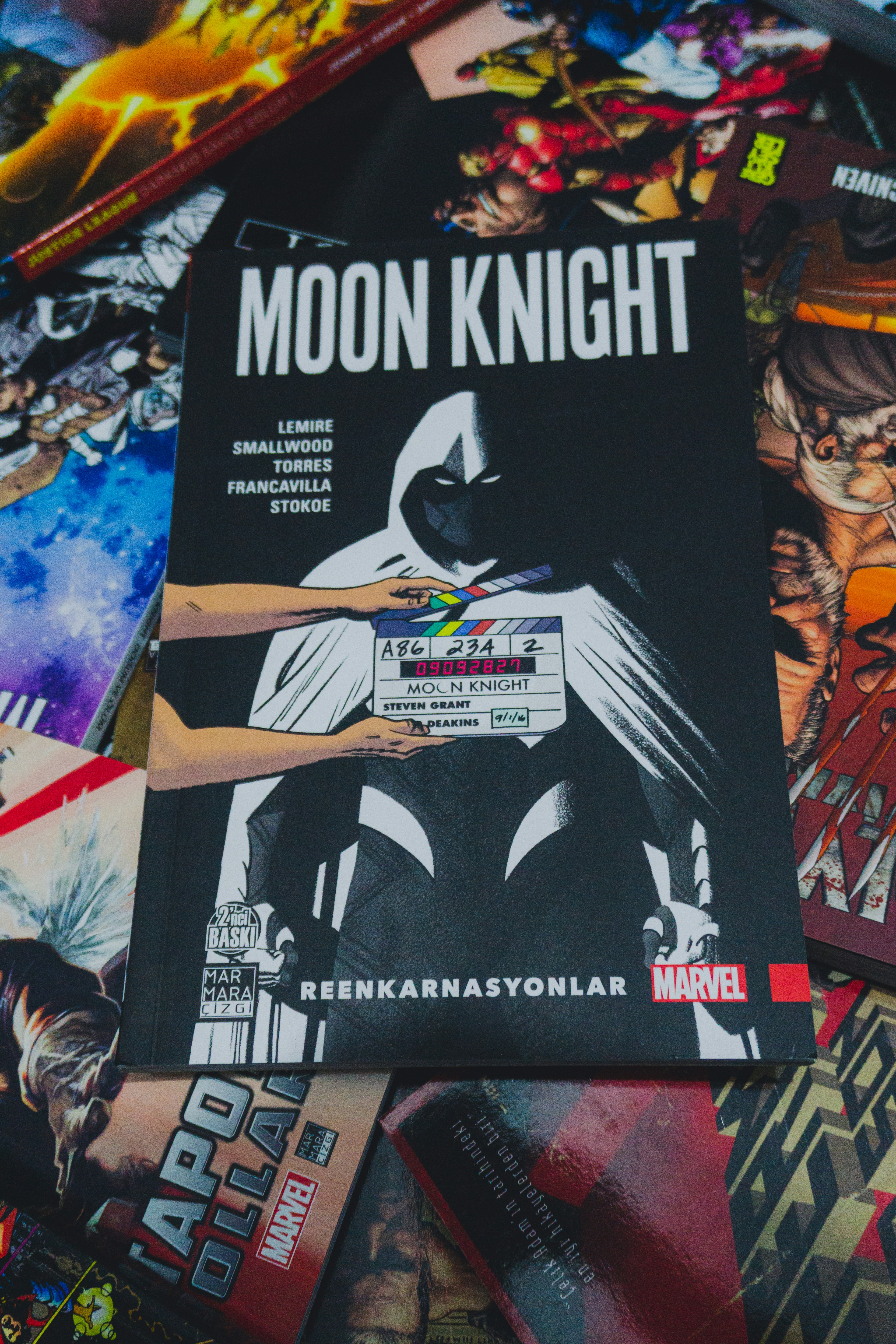 Moon Knight Cover Art