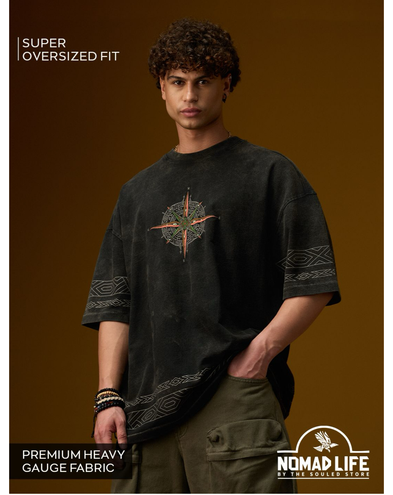 Nomad Life Compass Super Oversized Tee