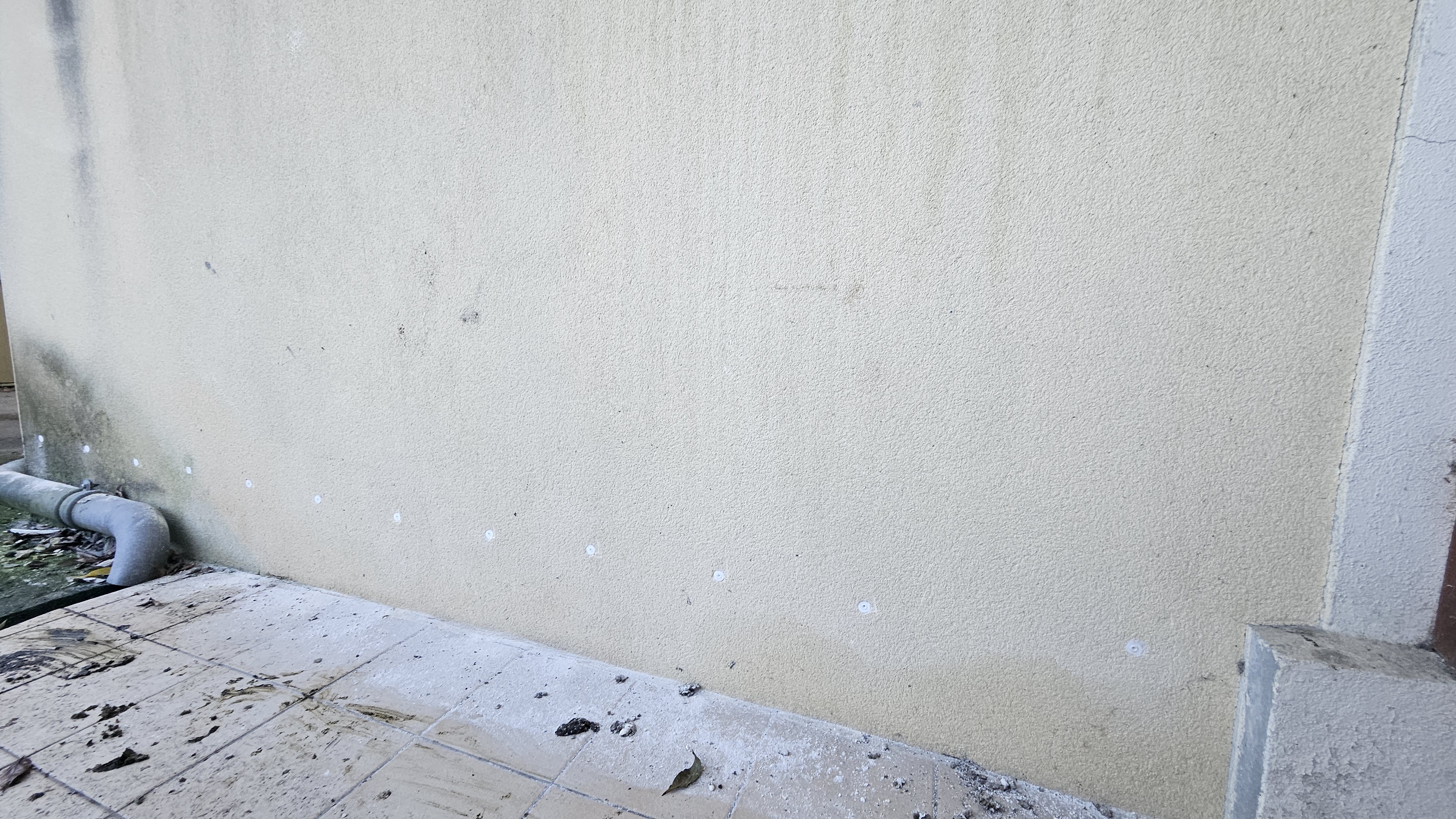 Barrière chimique périphérique — injection en pied de mur
