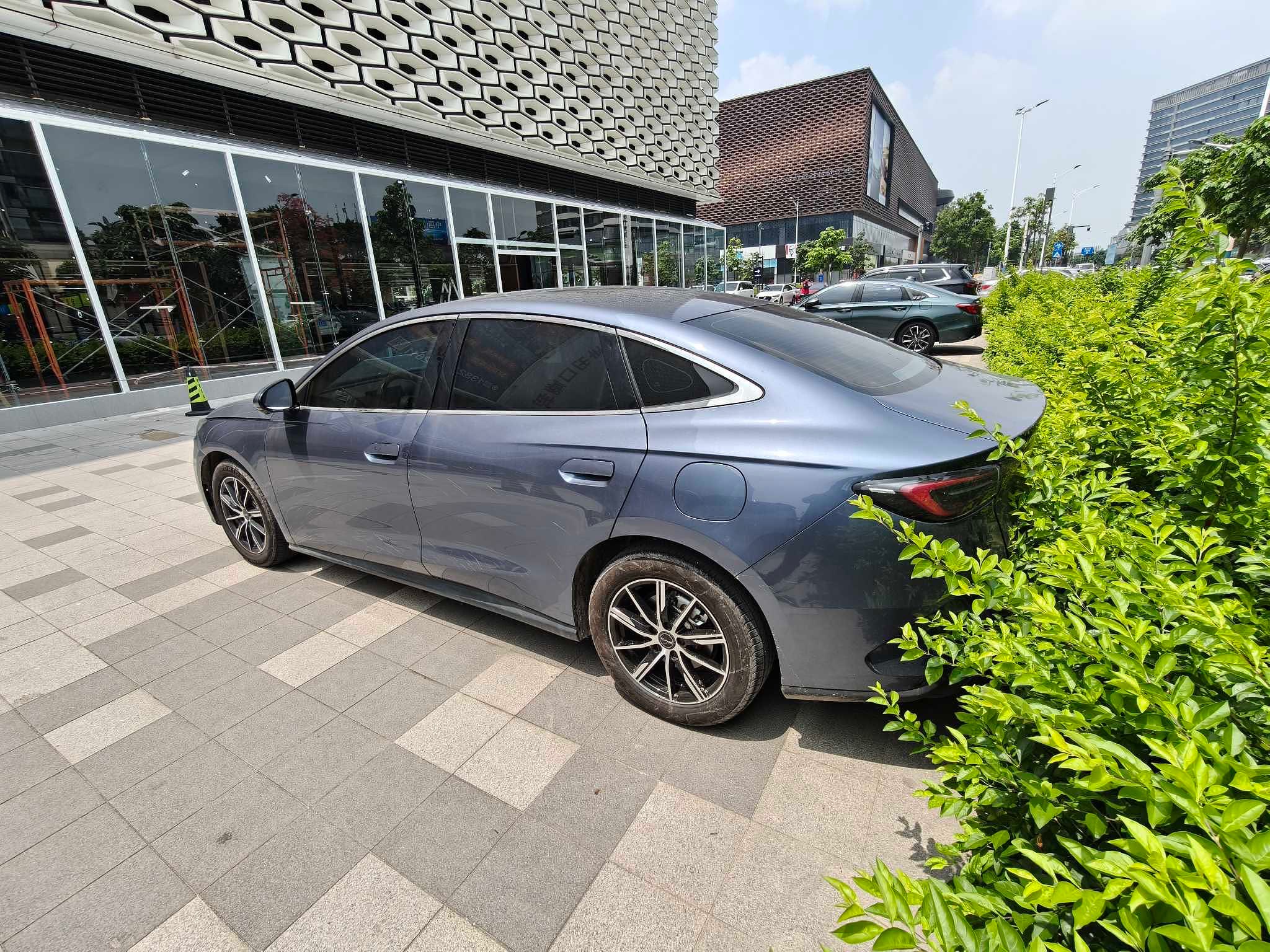 2024 BYD Seal 06 DM-i thumbnail 2