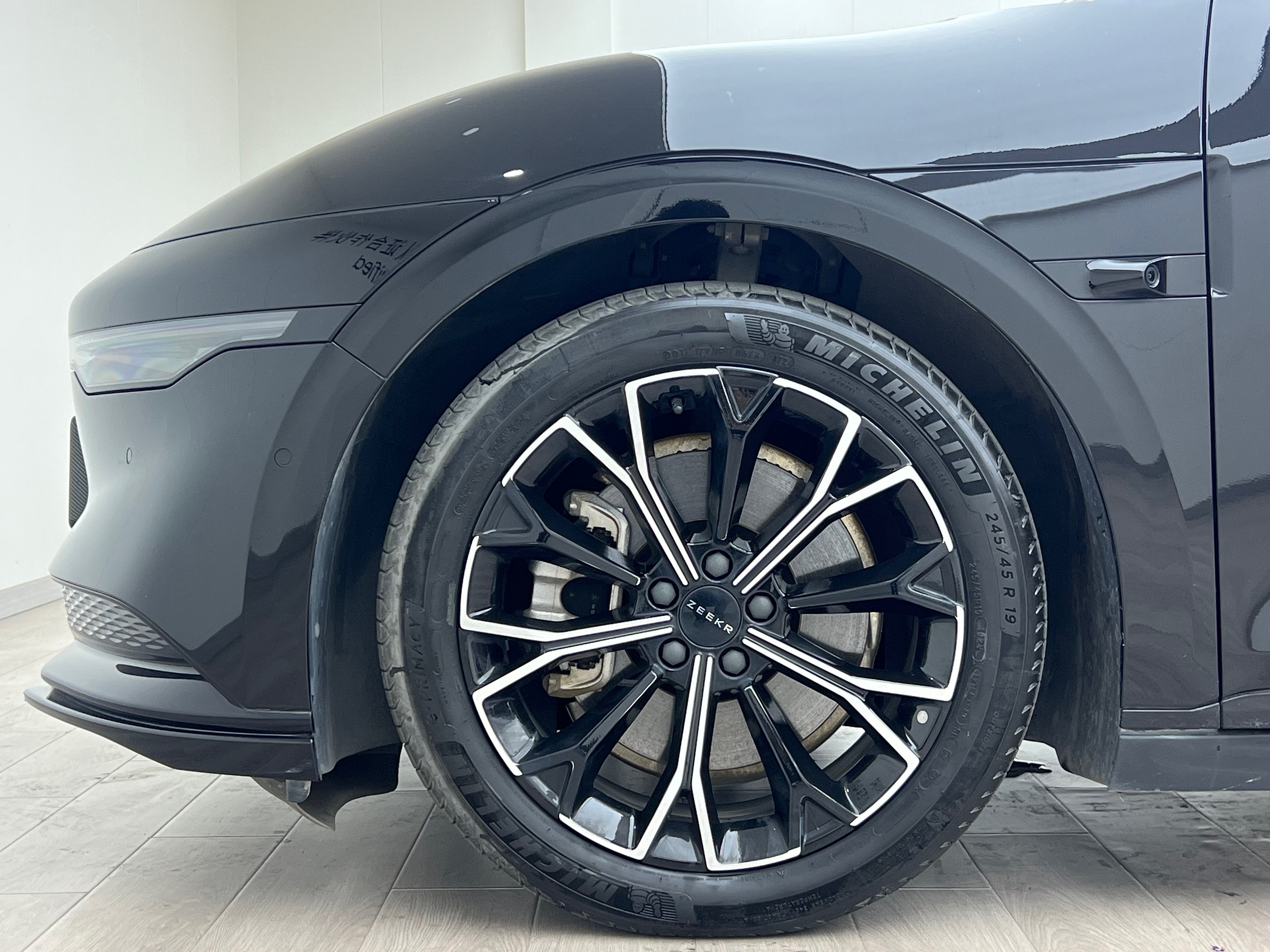 2024 Zeekr 007 thumbnail 6