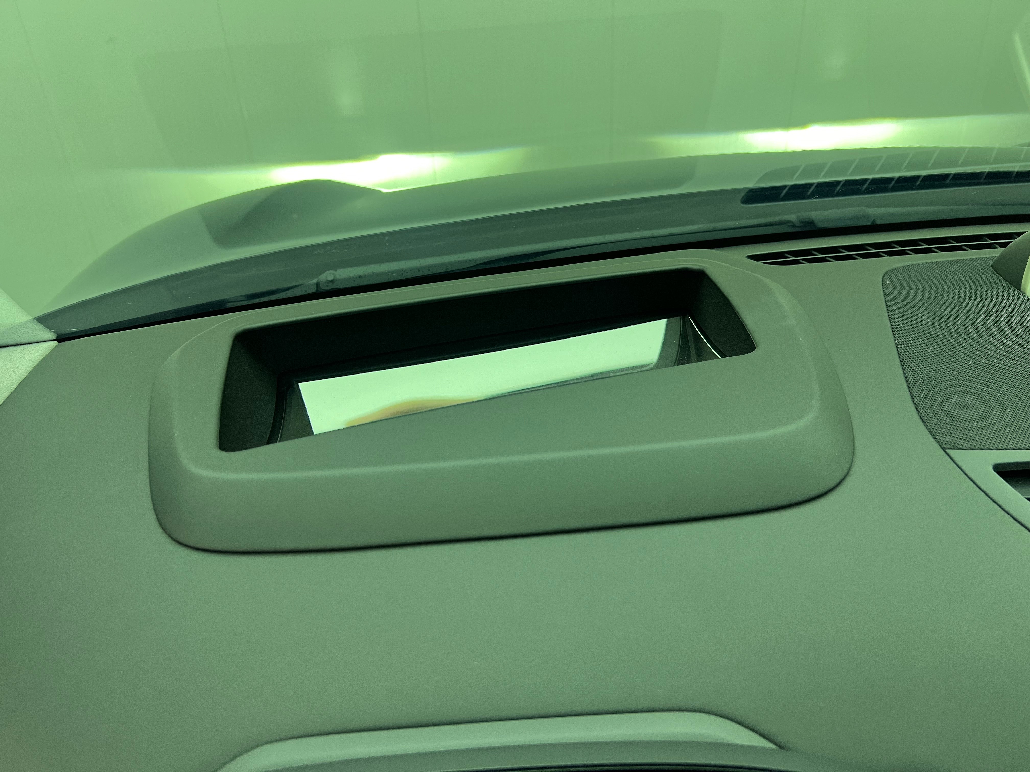 2024 Zeekr 007 thumbnail 12