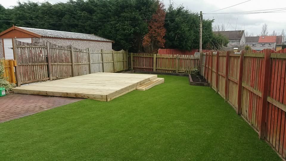 Deck & Artificial Grass Transformation photo 2